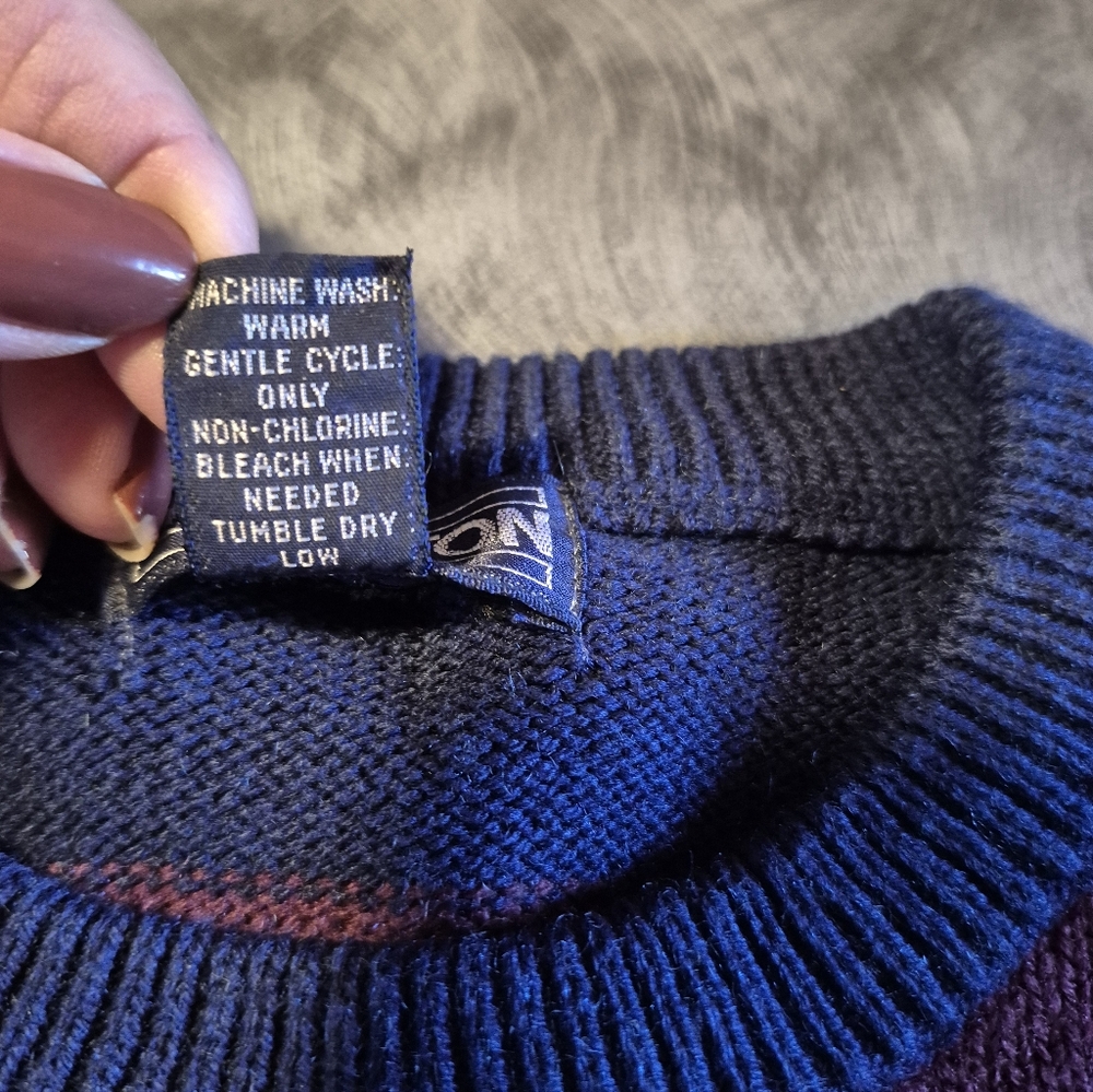 Tarleton Sweater - Picture 4 of 4